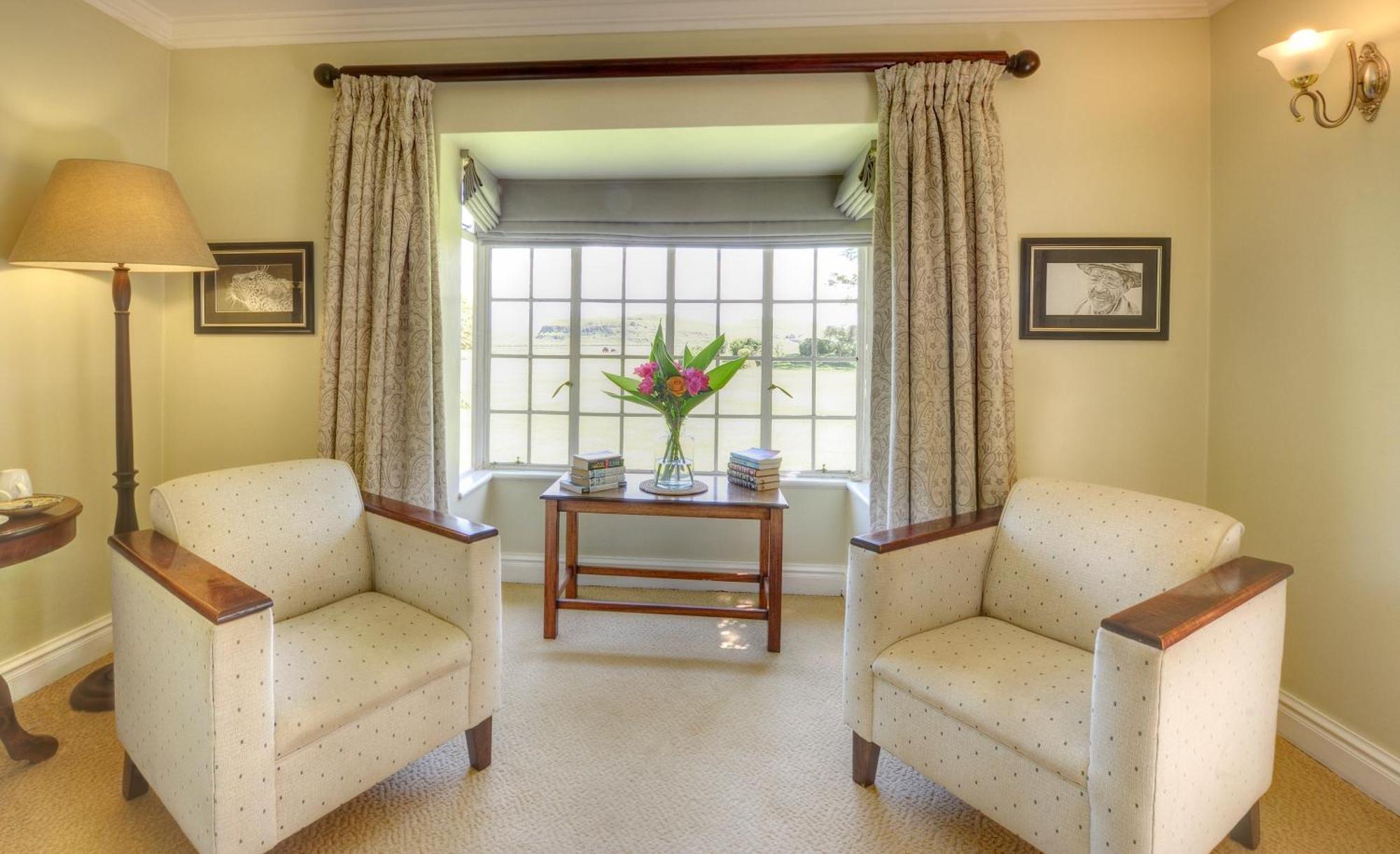 Moorcroft Manor Boutique Country Hotel Himeville Bagian luar foto