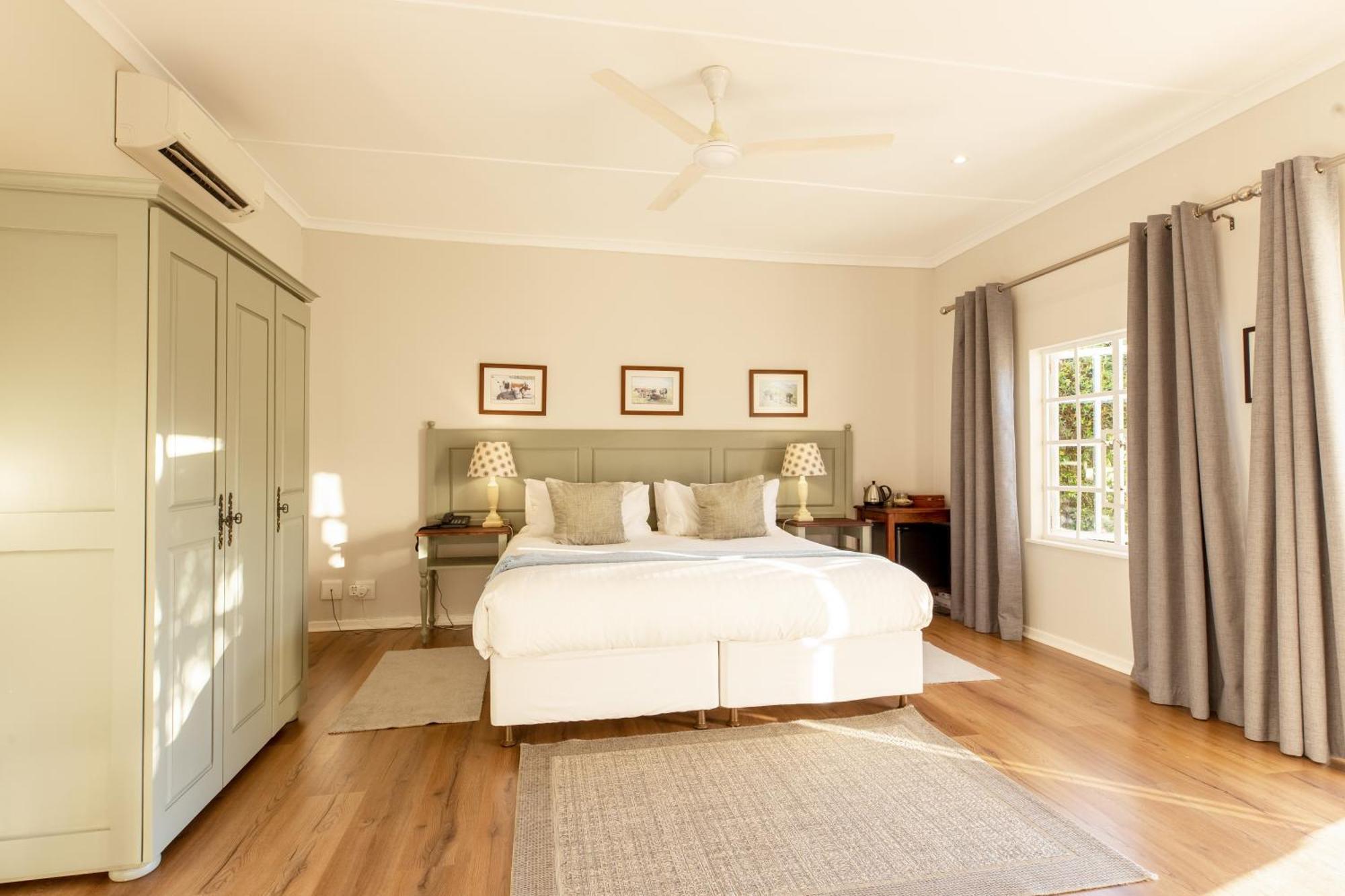 Moorcroft Manor Boutique Country Hotel Himeville Bagian luar foto
