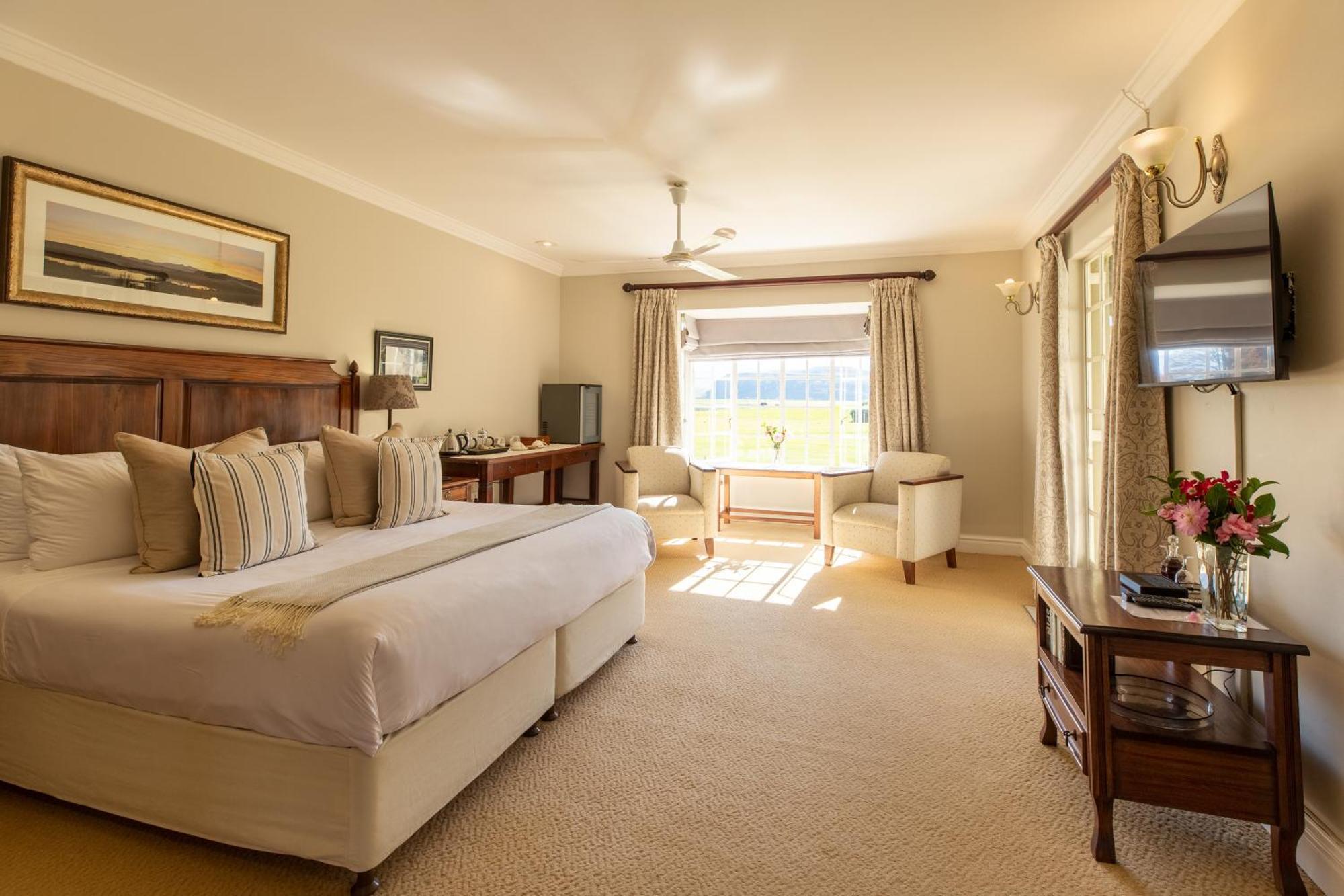Moorcroft Manor Boutique Country Hotel Himeville Bagian luar foto