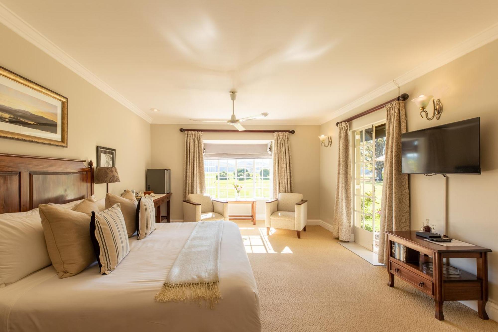 Moorcroft Manor Boutique Country Hotel Himeville Bagian luar foto